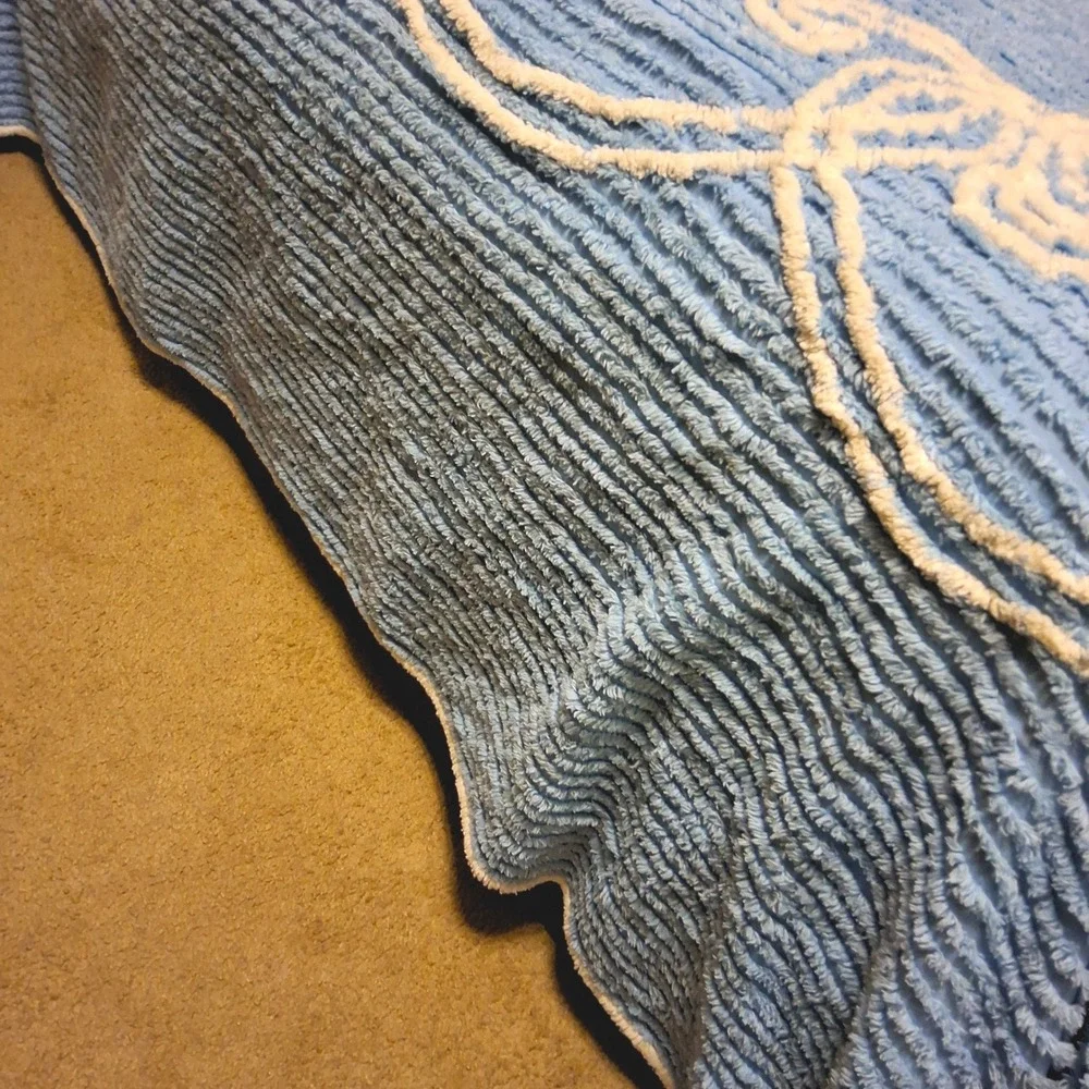 Vintage Chenille Bedspread 91